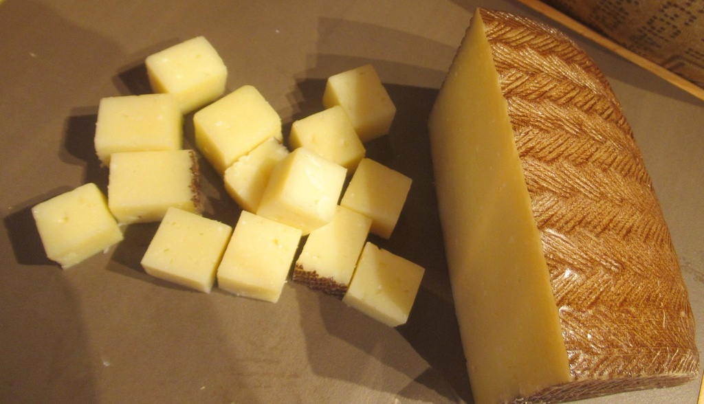 Manchego DOP Curado (cuña 250 g)